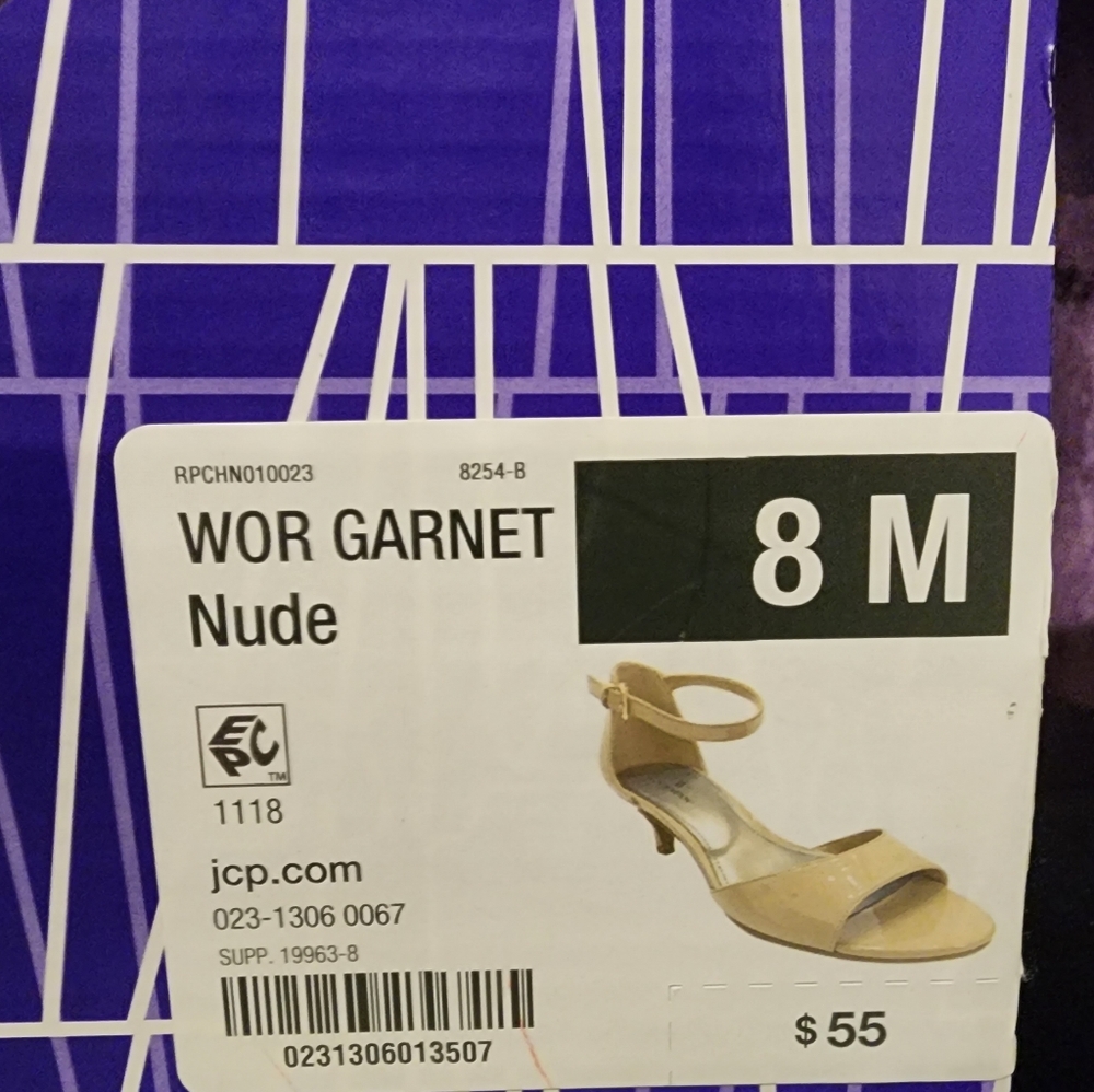 Women's Garnet Nude Kitten Heel Pumps